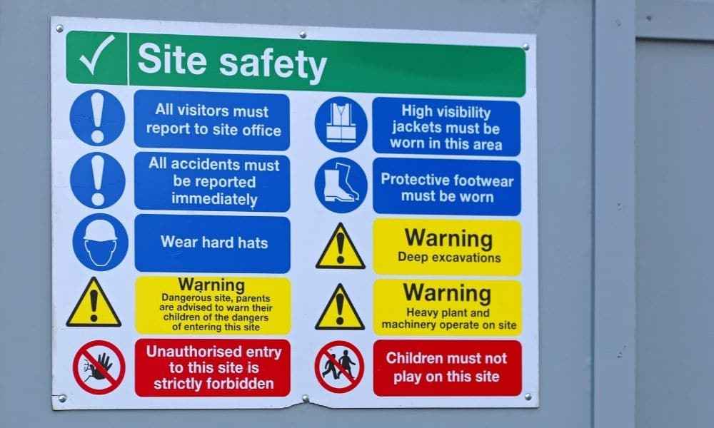 safety signage for construction sites