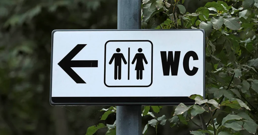 outdoor signage dubai