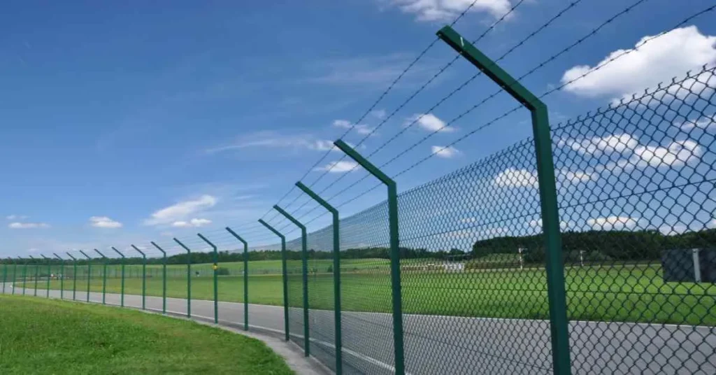 site fencing in sharjah